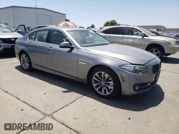 2016 BMW 5 Series 550i z VIN WBAKN9C56GD963149, wystawiony jako Copart lot #62416315 z przebiegiem 146 209 mil mil oraz Szkoda całkowita • Salvage title. Historia ofert i sprzedaży dostępna na DreamBid. Obrazek 4.