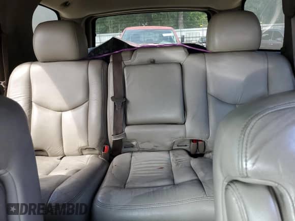 2003 Chevrolet Tahoe Z71 с VIN 1GNEK13Z33R300736, выставлен на аукционе Copart как лот 70027365 с пробегом 309 774 миль миль и Списание • Salvage title. История ставок и продаж доступна на DreamBid. Изображение 10.