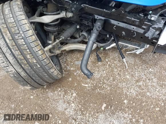 2025 Chevrolet Corvette 1LT z VIN 1G1YA3D48S5108024, wystawiony jako IAAI lot #42469678 z przebiegiem 2 859 mil mil oraz . Historia ofert i sprzedaży dostępna na DreamBid. Obrazek 17.