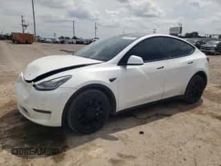 2021 Tesla Model Y Long Range with VIN 5YJYGDEE5MF111550, listed as a Copart auction lot 61527244 with 56,419 mi miles and Salvage title. Bid and sale history available at DreamBid. Image 1.