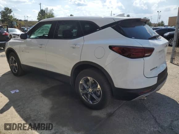 2025 Chevrolet Blazer LT with VIN 3GNKBHR46SS208426, listed as a Copart auction lot 81088315 with 3,871 mi miles and Clean title. Bid and sale history available at DreamBid. Image 2.