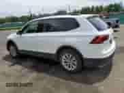 2018 Volkswagen Tiguan S z VIN 3VV0B7AX1JM082044, wystawiony jako Copart lot #66024195 z przebiegiem 223 482 mil mil oraz Szkoda całkowita • Salvage title. Historia ofert i sprzedaży dostępna na DreamBid. Obrazek 2.