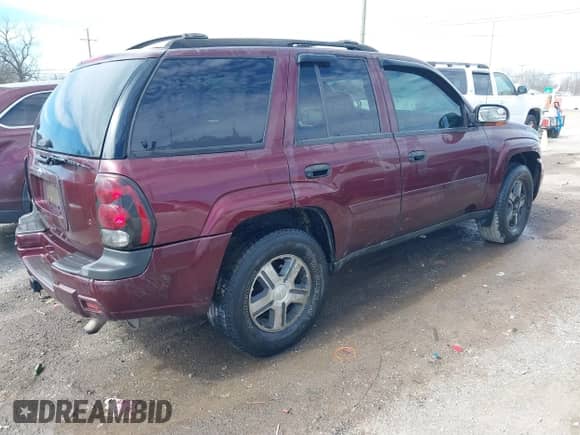 2006 Chevrolet TrailBlazer LT с VIN 1GNES13M462204650, выставлен на аукционе IAAI как лот 41652553 с пробегом 189 594 миль миль и . История ставок и продаж доступна на DreamBid. Изображение 4.