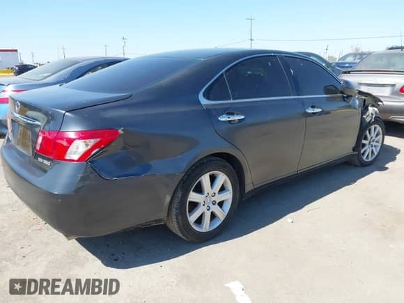 2007 Lexus ES 330 z VIN JTHBJ46G172031661, wystawiony jako IAAI lot #43302229 z przebiegiem 181 764 mil mil oraz . Historia ofert i sprzedaży dostępna na DreamBid. Obrazek 4.
