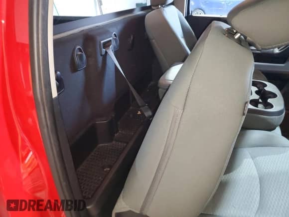 2014 Ram 1500 z VIN 3C6JR7BG2EG235653, wystawiony jako Copart lot #88241785 z przebiegiem 86 039 mil mil oraz Szkoda całkowita • Salvage title. Historia ofert i sprzedaży dostępna na DreamBid. Obrazek 10.