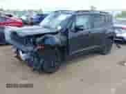 2017 Jeep Renegade Latitude с VIN ZACCJABB6HPG67093, выставлен на аукционе IAAI как лот 42717078 с пробегом 107 655 миль миль и . История ставок и продаж доступна на DreamBid. Изображение 2.