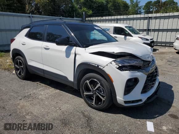 2023 Chevrolet TrailBlazer RS с VIN KL79MTSL7PB042231, выставлен на аукционе Copart как лот 70367565 с пробегом Не указан миль и Списание • Salvage title. История ставок и продаж доступна на DreamBid. Изображение 4.