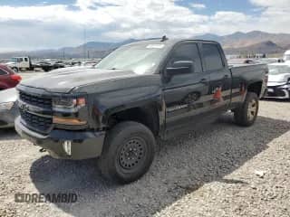 2017 Chevrolet Silverado 1500 LT with VIN 1GCVKREC9HZ119339, listed as a Copart auction lot 69694925 with 70,337 mi miles and Salvage title. Bid and sale history available at DreamBid. Image 1.