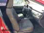 2019 Toyota Corolla L с VIN 5YFBURHE3KP924684, выставлен на аукционе IAAI как лот 42776353 с пробегом 71 974 миль миль и . История ставок и продаж доступна на DreamBid. Изображение 5.