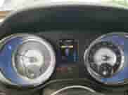 2014 Chrysler 300 C z VIN 2C3CCAKT2EH327976, wystawiony jako Copart lot #65556365 z przebiegiem 112 086 mil mil oraz Szkoda całkowita • Salvage title. Historia ofert i sprzedaży dostępna na DreamBid. Obrazek 9.