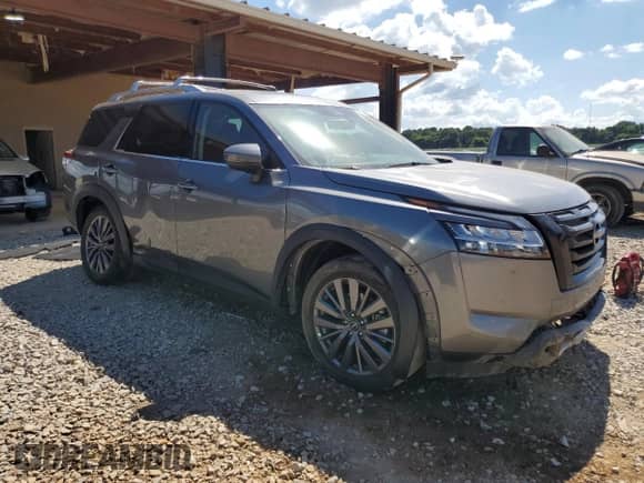 2023 Nissan Pathfinder SL z VIN 5N1DR3CB6PC229261, wystawiony jako Copart lot #66106145 z przebiegiem 50 252 mil mil oraz Szkoda całkowita • Salvage title. Historia ofert i sprzedaży dostępna na DreamBid. Obrazek 4.