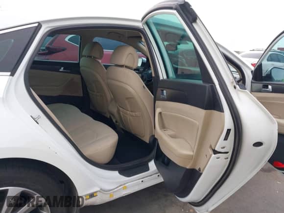 2015 Hyundai Sonata Limited with VIN 5NPE34AF1FH048335, listed as a IAAI auction lot 43415396 with 354,053 mi miles and . Bid and sale history available at DreamBid. Image 8.