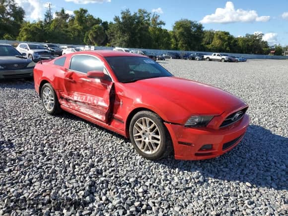 2014 Ford Mustang Premium с VIN 1ZVBP8AM0E5325193, выставлен на аукционе Copart как лот 82513965 с пробегом 63 224 миль миль и Списание • Salvage title. История ставок и продаж доступна на DreamBid. Изображение 4.