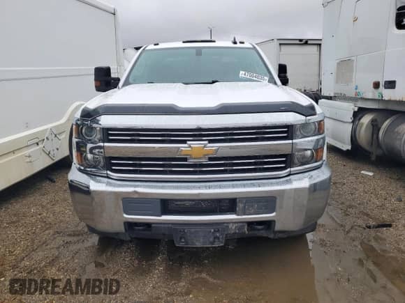 2016 Chevrolet Silverado 3500HD Work Truck with VIN 1GC4KYC88GF212339, listed as a Copart auction lot 47004035 with 200,584 mi miles and Clean title. Bid and sale history available at DreamBid. Image 5.