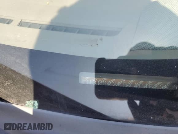 1999 Honda Accord EX z VIN 1HGCG2255XA016035, wystawiony jako Copart lot #62772925 z przebiegiem 250 266 mil mil oraz Szkoda całkowita • Salvage title. Historia ofert i sprzedaży dostępna na DreamBid. Obrazek 12.