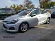 2019 Chevrolet Cruze LT с VIN 1G1BE5SM1K7117273, выставлен на аукционе Copart как лот 81940155 с пробегом 143 065 миль миль и Чистый • Clean title. История ставок и продаж доступна на DreamBid. Изображение 1.