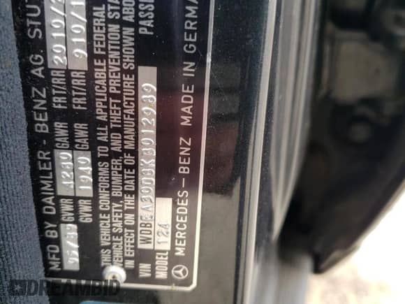 1989 Mercedes-Benz 300 E with VIN WDBEA30D8KB012989, listed as a Copart auction lot 72100114 with 137,798 mi miles and Clean title. Bid and sale history available at DreamBid. Image 12.