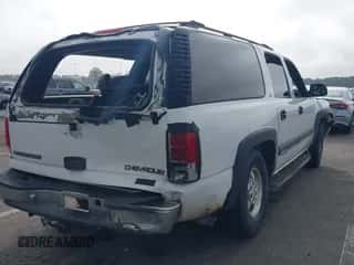 2002 Chevrolet Suburban Z71 с VIN 3GNFK16Z12G239031, выставлен на аукционе IAAI как лот 42974067 с пробегом 197 224 миль миль и . История ставок и продаж доступна на DreamBid. Изображение 4.