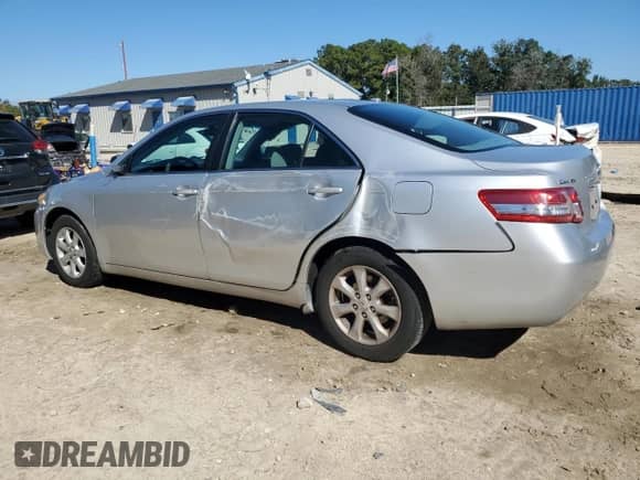 2011 Toyota Camry LE с VIN 4T4BF3EK0BR121157, выставлен на аукционе Copart как лот 87473635 с пробегом 102 601 миль миль и Списание • Salvage title. История ставок и продаж доступна на DreamBid. Изображение 2.