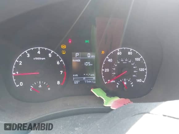 2021 Hyundai Accent SE z VIN 3KPC24A66ME146496, wystawiony jako IAAI lot #42079105 z przebiegiem 77 441 mil mil oraz . Historia ofert i sprzedaży dostępna na DreamBid. Obrazek 7.