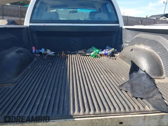 2005 Dodge 1500 SLT с VIN 1D7HU18N35S213698, выставлен на аукционе IAAI как лот 43468291 с пробегом Не указан миль и . История ставок и продаж доступна на DreamBid. Изображение 11.