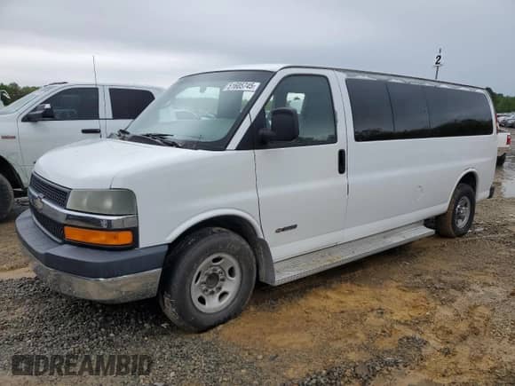 2005 Chevrolet Express Passenger с VIN 1GAHG39U351116163, выставлен на аукционе Copart как лот 51605745 с пробегом 139 372 миль миль и Чистый • Clean title. История ставок и продаж доступна на DreamBid. Изображение 1.