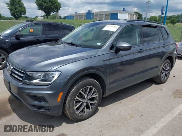 2021 Volkswagen Tiguan S z VIN 3VV0B7AXXMM025314, wystawiony jako IAAI lot #42726202 z przebiegiem 85 742 mil mil oraz . Historia ofert i sprzedaży dostępna na DreamBid. Obrazek 18.