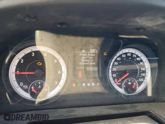 2013 Ram 1500 Tradesman with VIN 3C6JR6DG2DG559269, listed as a Copart auction lot 82996444 with 92,920 mi miles and Salvage title. Bid and sale history available at DreamBid. Image 9.