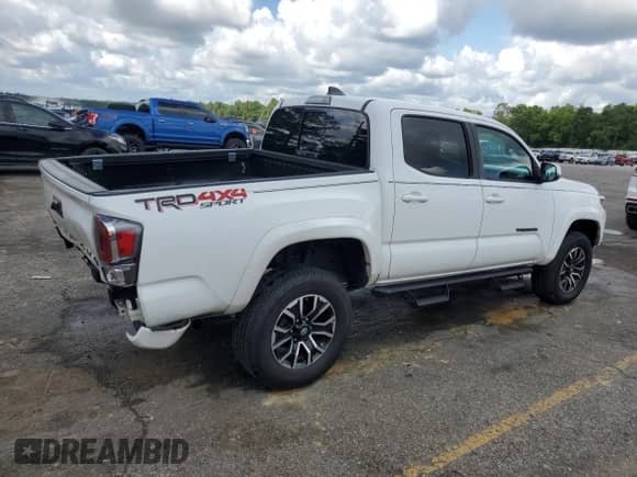 2020 Toyota Tacoma TRD Off Road с VIN 3TMCZ5AN4LM323432, выставлен на аукционе Copart как лот 59711425 с пробегом 46 664 миль миль и Списание • Salvage title. История ставок и продаж доступна на DreamBid. Изображение 3.