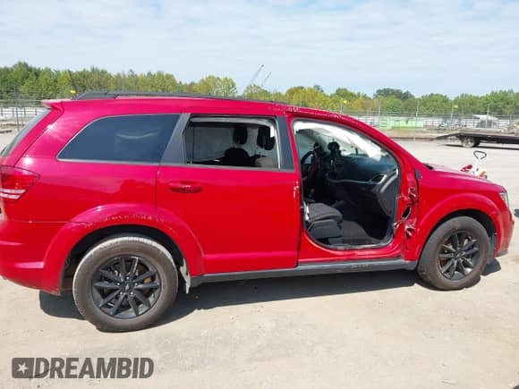 2020 Dodge Journey SE Value with VIN 3C4PDCAB6LT272080, listed as a IAAI auction lot 43172431 with 97,056 mi miles and . Bid and sale history available at DreamBid. Image 6.