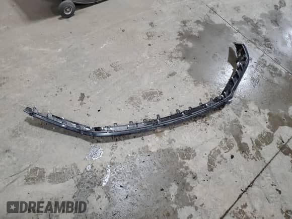 2019 Ford F-150 XL with VIN 1FTEW1E57KFB82827, listed as a Copart auction lot 71812945 with 101,148 mi miles and Salvage title. Bid and sale history available at DreamBid. Image 12.