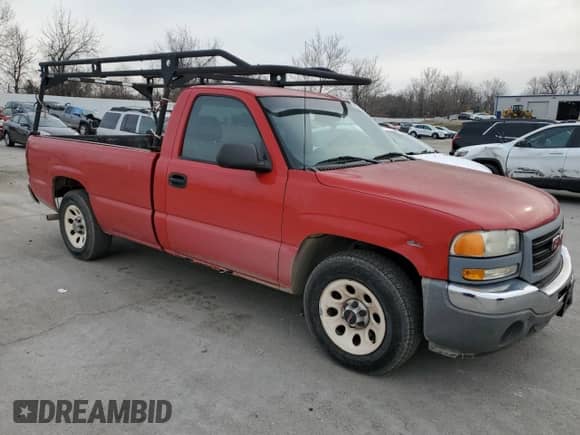 2005 GMC Sierra 1500 Work Truck with VIN 1GTEC14V75Z230033, listed as a Copart auction lot 84648764 with 193,799 mi miles and Salvage title. Bid and sale history available at DreamBid. Image 4.