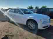 2013 Chrysler 300 C с VIN 2C3CCAKG0DH556738, выставлен на аукционе Copart как лот 69880855 с пробегом 151 194 миль миль и На запчасти • Non repairable. История ставок и продаж доступна на DreamBid. Изображение 4.