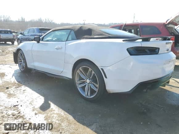 2017 Chevrolet Camaro 1LS z VIN 1G1FA3DS1H0144102, wystawiony jako Copart lot #88963335 z przebiegiem 49 064 mil mil oraz Szkoda całkowita • Salvage title. Historia ofert i sprzedaży dostępna na DreamBid. Obrazek 2.