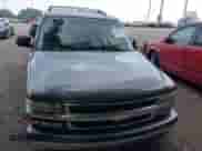 2002 Chevrolet Tahoe LT с VIN 1GNEK13ZX2J227118, выставлен на аукционе IAAI как лот 42501618 с пробегом 296 687 миль миль и . История ставок и продаж доступна на DreamBid. Изображение 13.