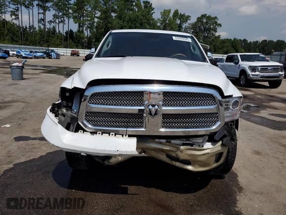 2013 Ram 1500 Laramie Longhorn z VIN 1C6RR7PT5DS706890, wystawiony jako Copart lot #65699545 z przebiegiem 187 642 mil mil oraz Szkoda całkowita • Salvage title. Historia ofert i sprzedaży dostępna na DreamBid. Obrazek 5.