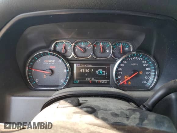 2015 Chevrolet Silverado 1500 LT с VIN 1GCRCREH2FZ235327, выставлен на аукционе Copart как лот 66153915 с пробегом 233 187 миль миль и Чистый • Clean title. История ставок и продаж доступна на DreamBid. Изображение 9.