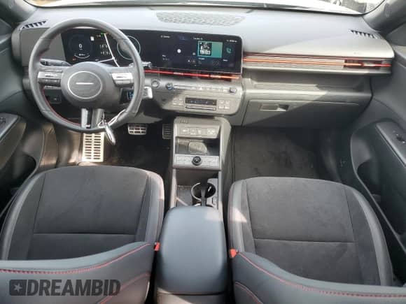 2024 Hyundai Kona N Line с VIN KM8HACA3XRU119332, выставлен на аукционе Copart как лот 49444655 с пробегом 4 490 миль миль и Списание • Salvage title. История ставок и продаж доступна на DreamBid. Изображение 8.