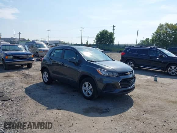 2020 Chevrolet Trax LS с VIN 3GNCJNSB8LL185953, выставлен на аукционе IAAI как лот 42857583 с пробегом 68 791 миль миль и . История ставок и продаж доступна на DreamBid. Изображение 1.