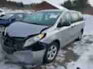 2012 Toyota Sienna с VIN 5TDKA3DC3CS010468, выставлен на аукционе IAAI как лот 41542523 с пробегом 56 055 миль миль и . История ставок и продаж доступна на DreamBid. Изображение 2.