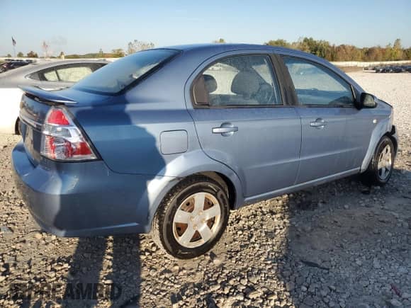 2007 Chevrolet Aveo LS z VIN KL1TD56647B176968, wystawiony jako Copart lot #74069744 z przebiegiem 73 525 mil mil oraz Czysty tytuł • Clean title. Historia ofert i sprzedaży dostępna na DreamBid. Obrazek 3.