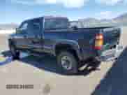 2002 Chevrolet Silverado 2500HD LS z VIN 1GCHK23G02F121208, wystawiony jako Copart lot #75267464 z przebiegiem 158 701 mil mil oraz Szkoda całkowita • Salvage title. Historia ofert i sprzedaży dostępna na DreamBid. Obrazek 2.