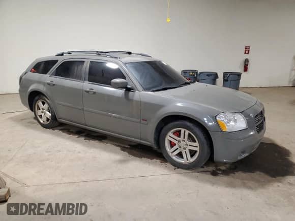 2005 Dodge Magnum RT with VIN 2D8GV58295H164807, listed as a Copart auction lot 71181384 with Not provided miles and Salvage title. Bid and sale history available at DreamBid. Image 4.