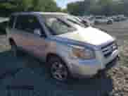 2006 Honda Pilot EX-L z VIN 2HKYF18636H502125, wystawiony jako Copart lot #68230233 z przebiegiem 151 253 mil mil oraz Szkoda całkowita • Salvage title. Historia ofert i sprzedaży dostępna na DreamBid. Obrazek 4.