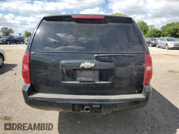 2008 Chevrolet Suburban LTZ с VIN 1GNFC16058R125444, выставлен на аукционе Copart как лот 71880575 с пробегом 238 678 миль миль и Чистый • Clean title. История ставок и продаж доступна на DreamBid. Изображение 6.