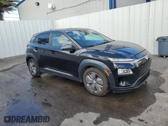 2021 Hyundai Kona SEL z VIN KM8K23AG4MU134990, wystawiony jako Copart lot #87367625 z przebiegiem 98 731 mil mil oraz Czysty tytuł • Clean title. Historia ofert i sprzedaży dostępna na DreamBid. Obrazek 4.