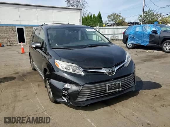 2018 Toyota Sienna Limited Premium with VIN 5TDDZ3DC3JS194793, listed as a Copart auction lot 84433205 with 148,305 mi miles and Salvage title. Bid and sale history available at DreamBid. Image 14.