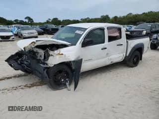 2012 Toyota Tacoma with VIN 5TFJX4CN7CX017937, listed as a Copart auction lot 72121733 with 121,573 mi miles and Salvage title. Bid and sale history available at DreamBid. Image 1.