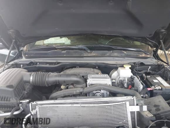 2020 Ram 1500 Limited z VIN 1C6SRFHT2LN147306, wystawiony jako IAAI lot #42310509 z przebiegiem 74 087 mil mil oraz . Historia ofert i sprzedaży dostępna na DreamBid. Obrazek 10.