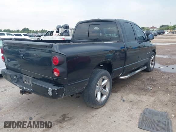 2008 Dodge 1500 SLT z VIN 1D7HA18N58S603134, wystawiony jako IAAI lot #43016370 z przebiegiem 194 488 mil mil oraz . Historia ofert i sprzedaży dostępna na DreamBid. Obrazek 4.